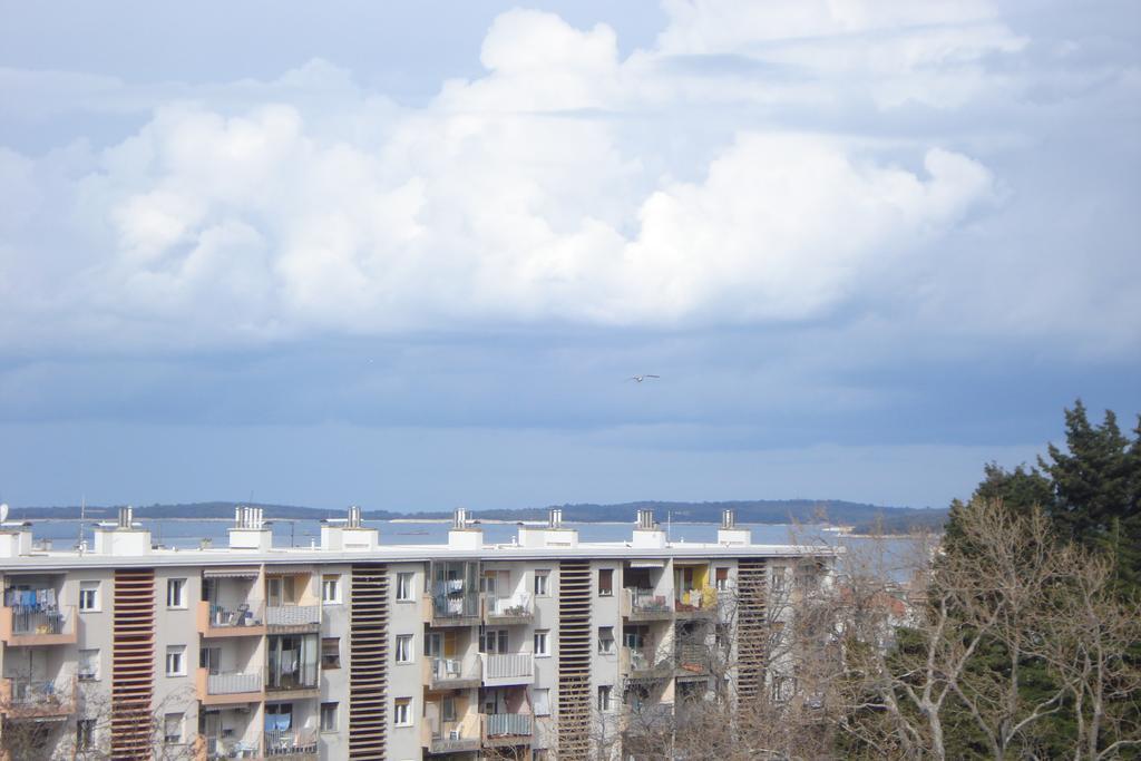 Apartments Katica Pula Exterior foto